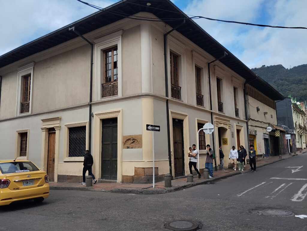 lugares para visitar en bogota candelaria la vieja
